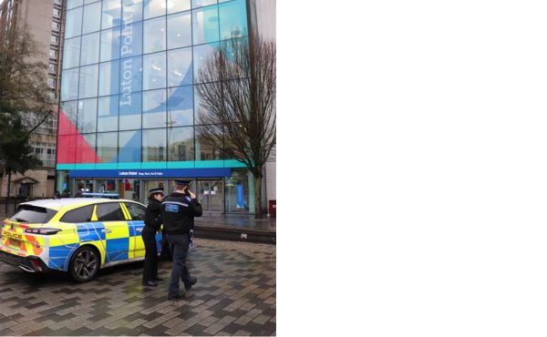 Police Officers outside Luton Mall entrance